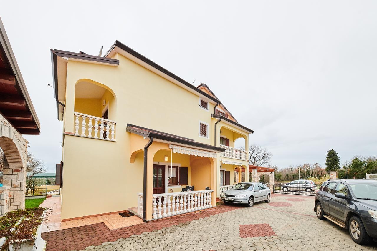 Apartments Catic Umago Exterior foto